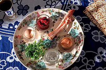haggadah image