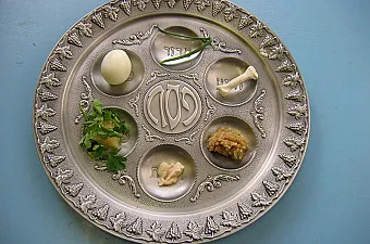 haggadah image